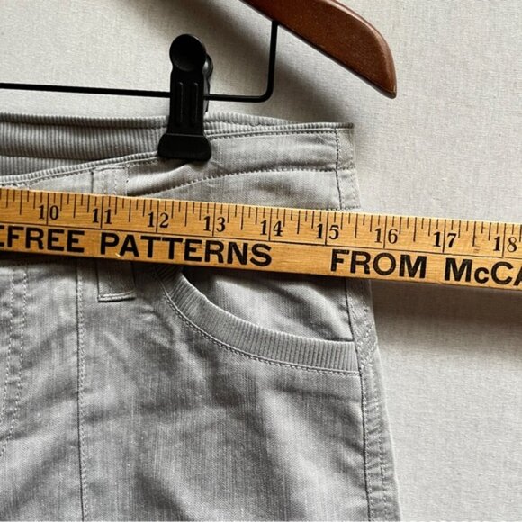 Kuhl Cropped Capris Pants Sz 6 - Picture 10 of 12